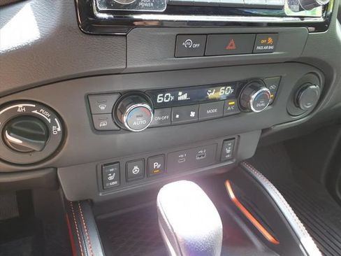 Used 2023 Nissan Frontier PRO-4X w/ Pro-4X Premium Package AWD/4WD image 25