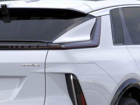 New 2026 Cadillac Lyriq Luxury AWD/4WD image 44