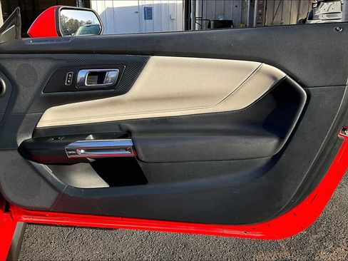 Used 2024 Ford Mustang Premium image 24