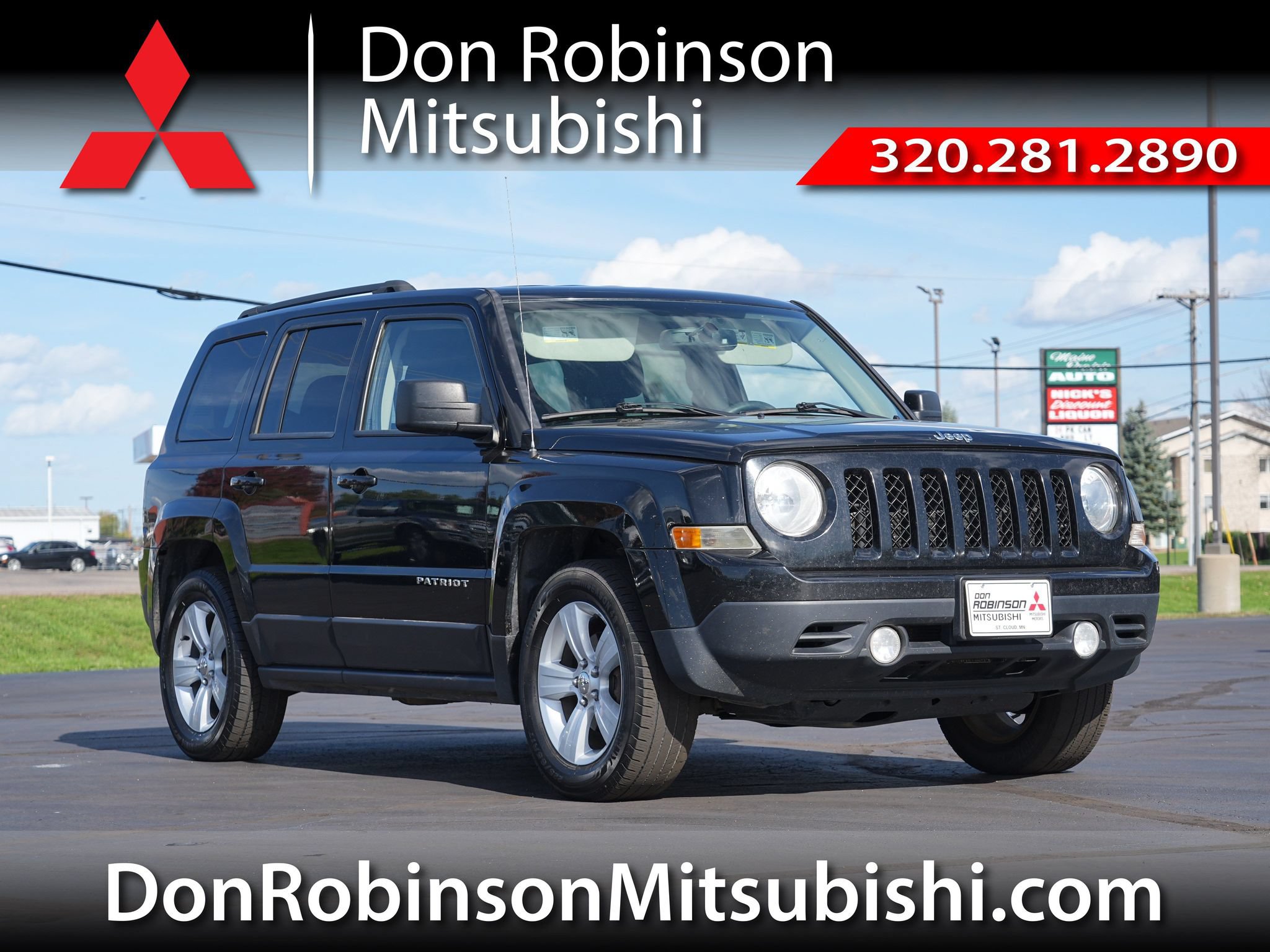 Used 2016 Jeep Patriot Latitude FWD image 1