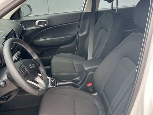 New 2026 Hyundai Venue SEL image 7