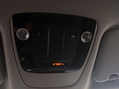 Used 2023 Kia Seltos S FWD image 19