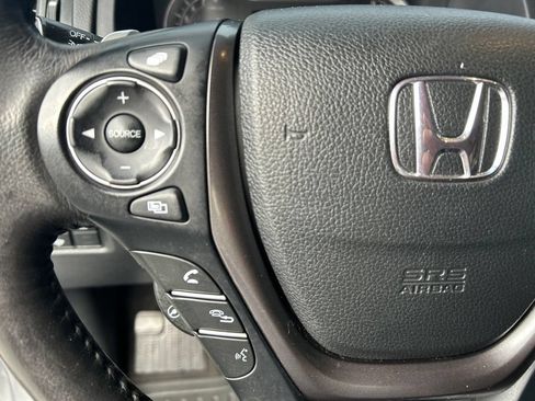 Used 2023 Honda Ridgeline RTL-E image 16