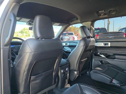 Used 2022 Ford Explorer ST w/ Equipment Group 401A image 21