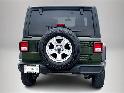 Used 2021 Jeep Wrangler Unlimited Sport image 6