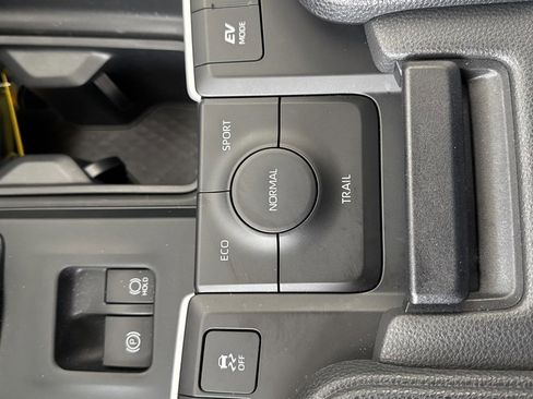 Used 2025 Toyota Grand Highlander AWD Hybrid image 17