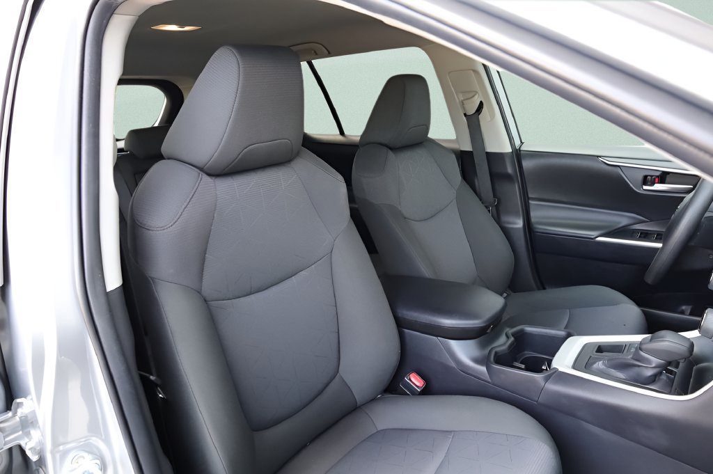 Certified 2025 Toyota RAV4 XLE AWD/4WD image 20