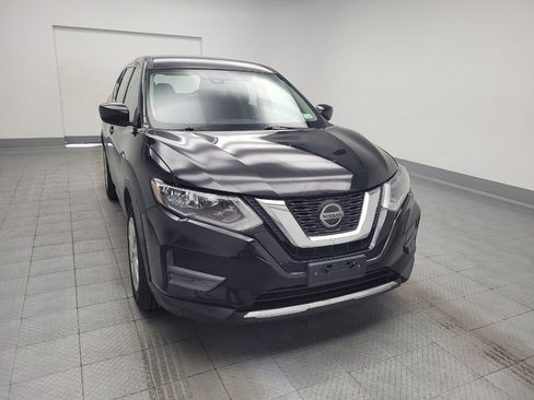 Used 2020 Nissan Rogue S FWD image 14