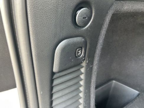 Used 2022 Dodge Durango R/T image 38