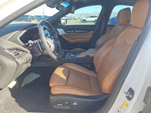 Used 2023 Cadillac CT5 Sport w/ Platinum Package AWD/4WD image 6