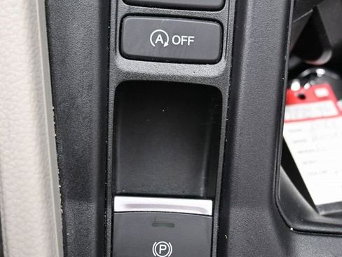 Used 2025 Honda Accord SE image 27