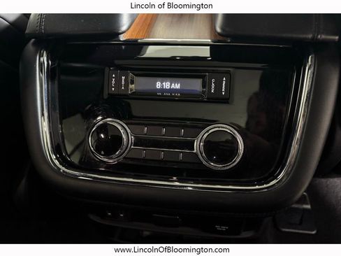 Used 2019 Lincoln Navigator Select AWD/4WD image 24