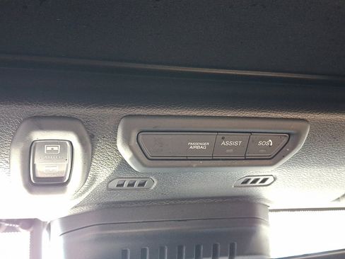 Used 2020 Jeep Wrangler Unlimited Rubicon image 32