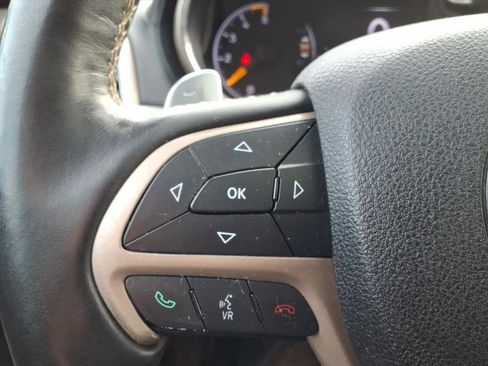 Used 2015 Jeep Grand Cherokee Overland w/ Advanced Technology Group image 32