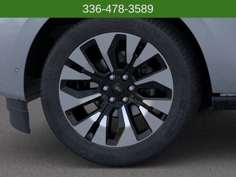 New 2025 Ford Expedition Max Platinum w/ Platinum Ultimate Package image 19