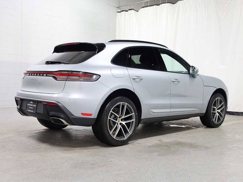 New 2026 Porsche Macan AWD/4WD image 9