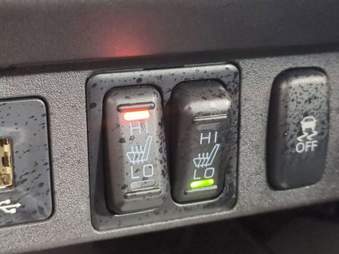 Used 2023 Mitsubishi Outlander Sport SE AWD/4WD image 27