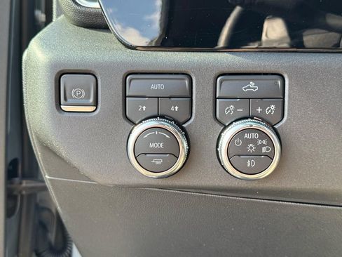 Used 2023 GMC Sierra 1500 Elevation AWD/4WD image 23