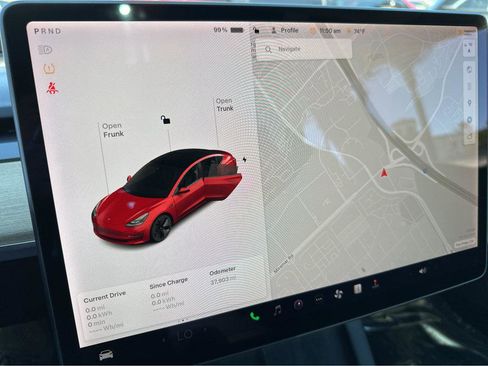 Used 2021 Tesla Model 3 Standard Range Plus image 5