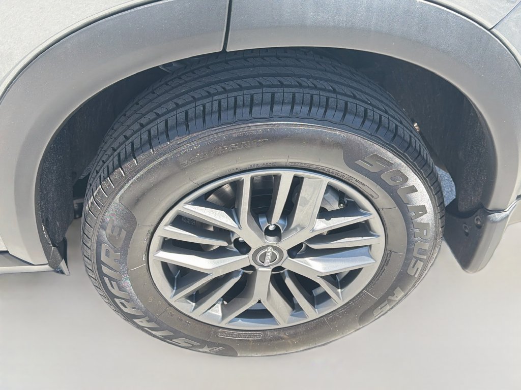 Used 2025 Nissan Rogue S FWD image 36