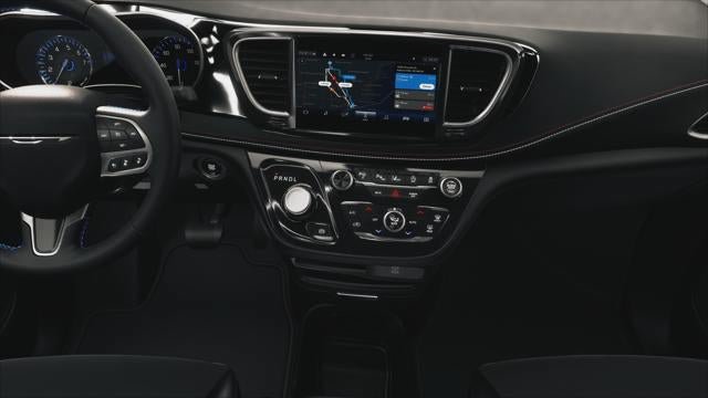 New 2027 Chrysler Pacifica Select FWD image 5