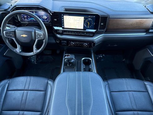 Used 2024 Chevrolet Silverado 1500 High Country w/ Technology Package image 15