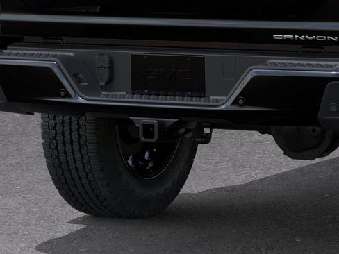 New 2026 GMC Canyon Denali AWD/4WD image 17