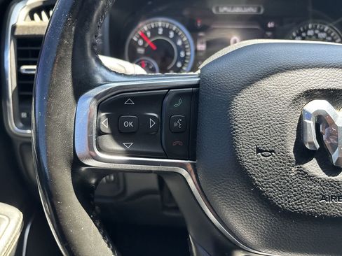 Used 2021 RAM 1500 Laramie AWD/4WD image 6