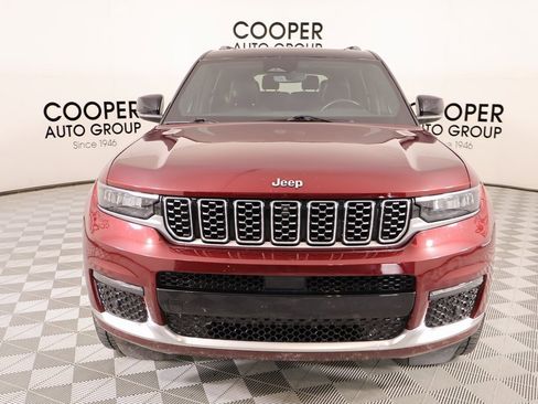 Used 2023 Jeep Grand Cherokee L Summit w/ Luxury Tech Group V image 10