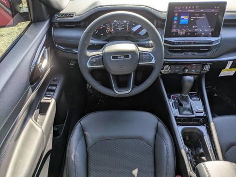 New 2026 Jeep Compass Latitude w/ Sun and Sound Group AWD/4WD image 14