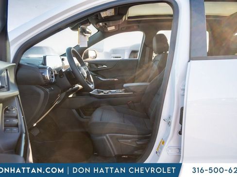 New 2026 Chevrolet Equinox LT image 5