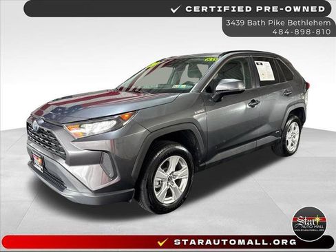 Used 2020 Toyota RAV4 LE AWD/4WD image 1