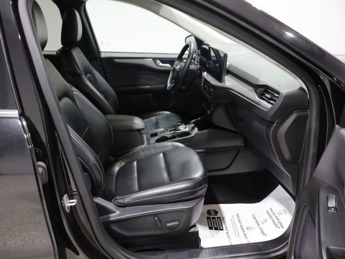 Used 2024 Ford Escape Platinum AWD/4WD image 23