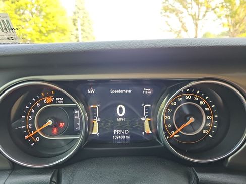 Used 2021 Jeep Wrangler Sport AWD/4WD image 20