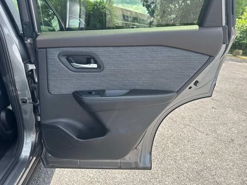 Certified 2023 Nissan Rogue SV AWD/4WD image 21
