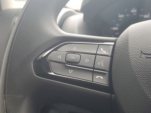 Used 2025 RAM ProMaster 2500 w/ Storage Group image 11