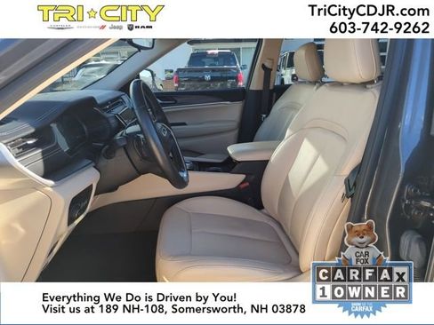 Used 2021 Jeep Grand Cherokee L Limited image 15