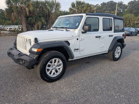 Used 2023 Jeep Wrangler Unlimited Sport AWD/4WD image 7