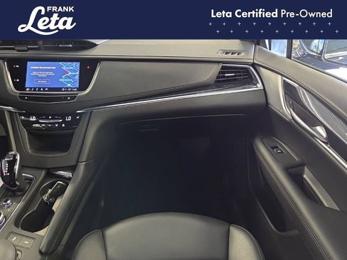 Used 2025 Cadillac XT5 Premium Luxury FWD image 19