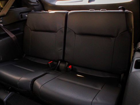 New 2025 Mitsubishi Outlander SE image 35