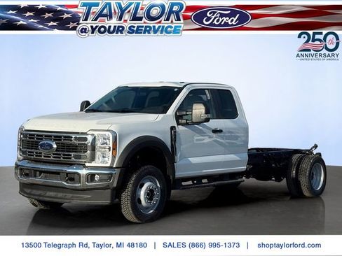 New 2026 Ford F550 4x4 Supercab Super Duty image 1