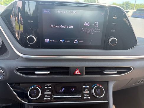 Used 2023 Hyundai Sonata Blue FWD image 18