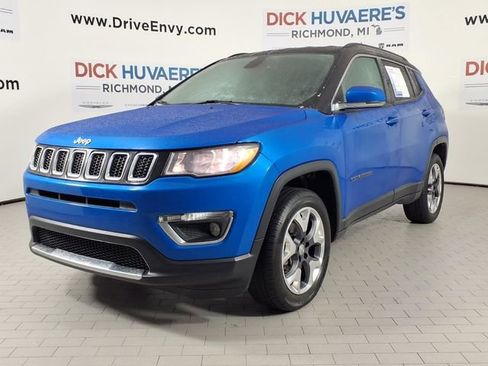 Used 2020 Jeep Compass Limited image 1