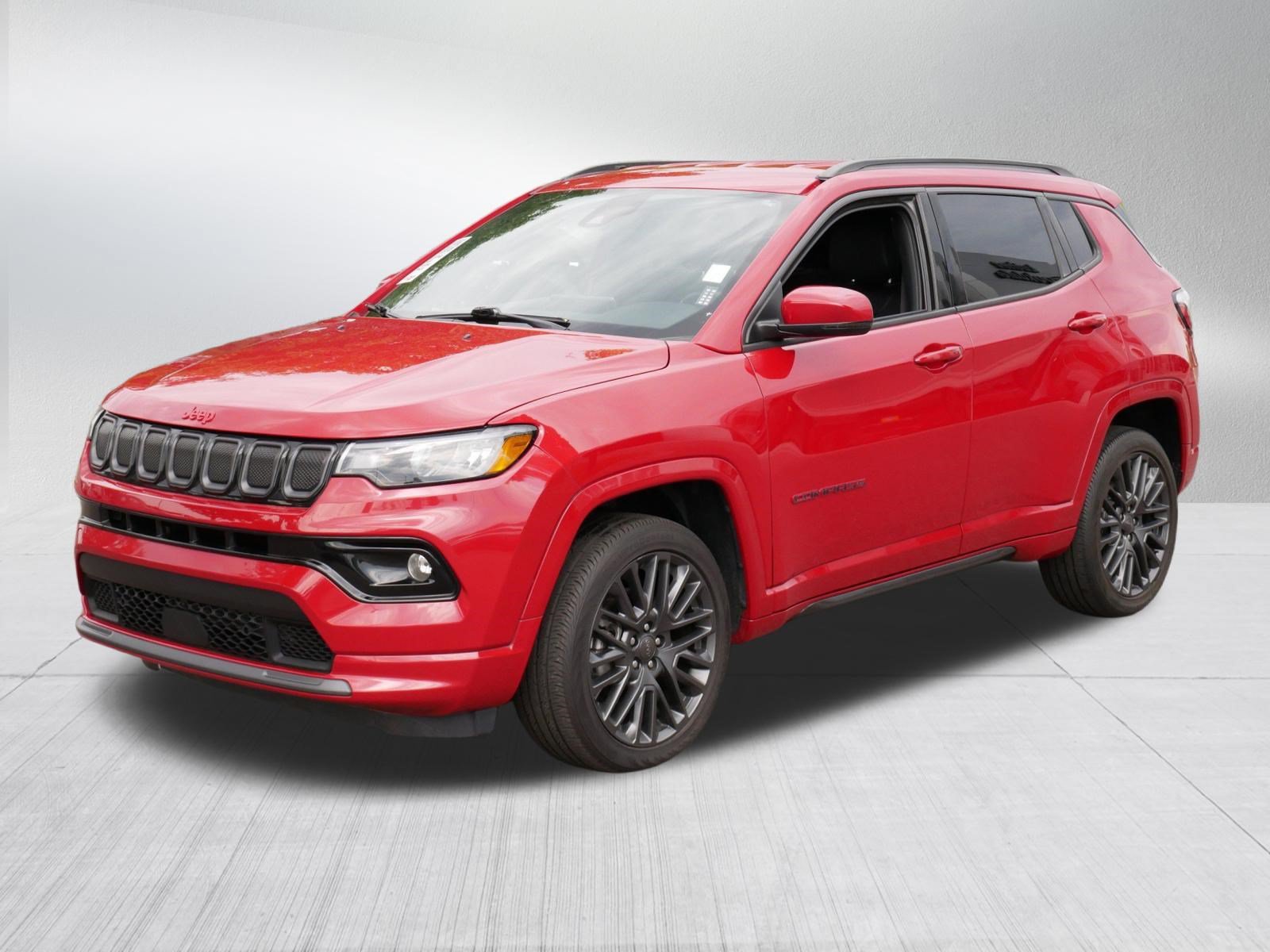 Certified 2022 Jeep Compass Limited AWD/4WD image 3