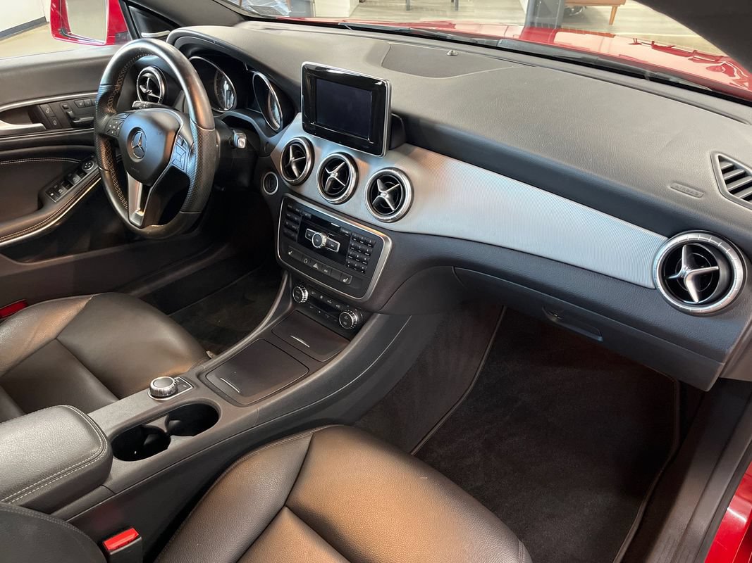 Used 2014 Mercedes-Benz CLA 250 image 50
