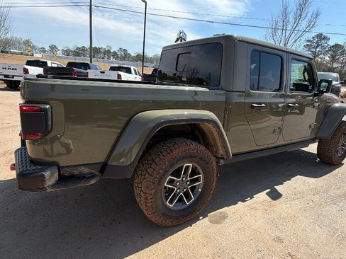 New 2026 Jeep Gladiator Mojave image 8