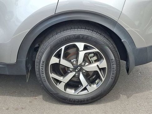 Used 2022 Kia Sportage LX FWD image 24