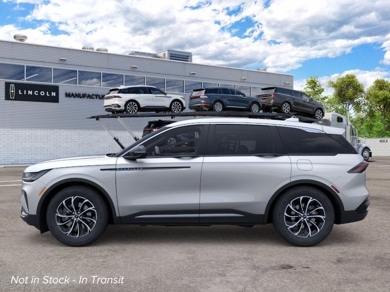 New 2026 Lincoln Nautilus Premier AWD/4WD image 3