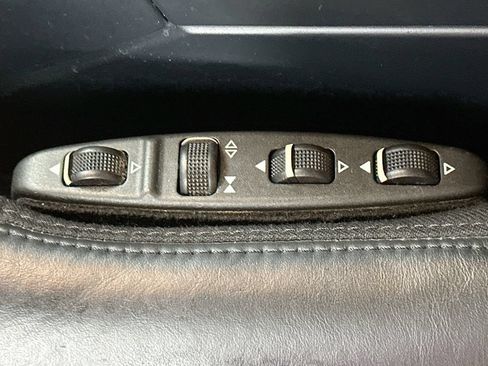 Used 2016 Mercedes-Benz G 63 AMG 4MATIC image 23