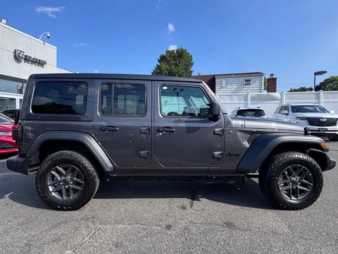 New 2026 Jeep Wrangler Unlimited Sport AWD/4WD image 8